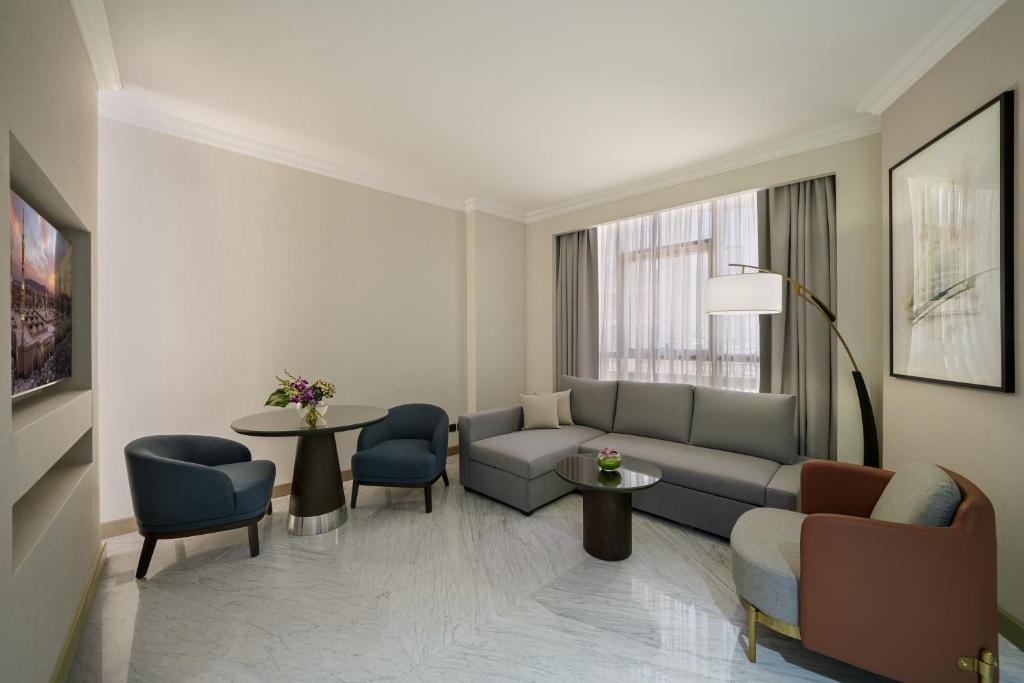 book-now